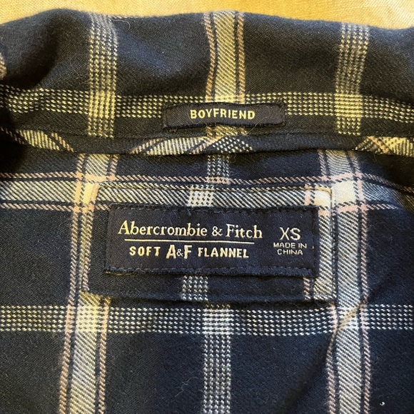 Abercrombie soft A&F boyfriend flannel - Picture 2 of 2